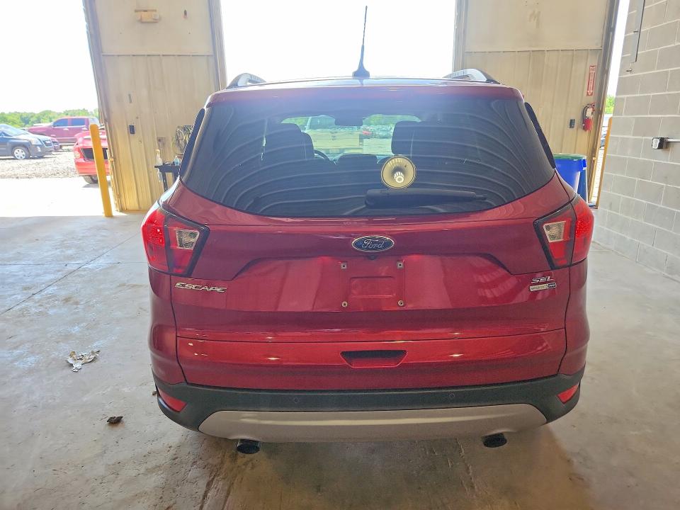 2019 Ford Escape მანქანა იყიდება აუქციონზე, vin: 1FMCU9HD6KUA61129, აუქციონის ნომერი: 55431656