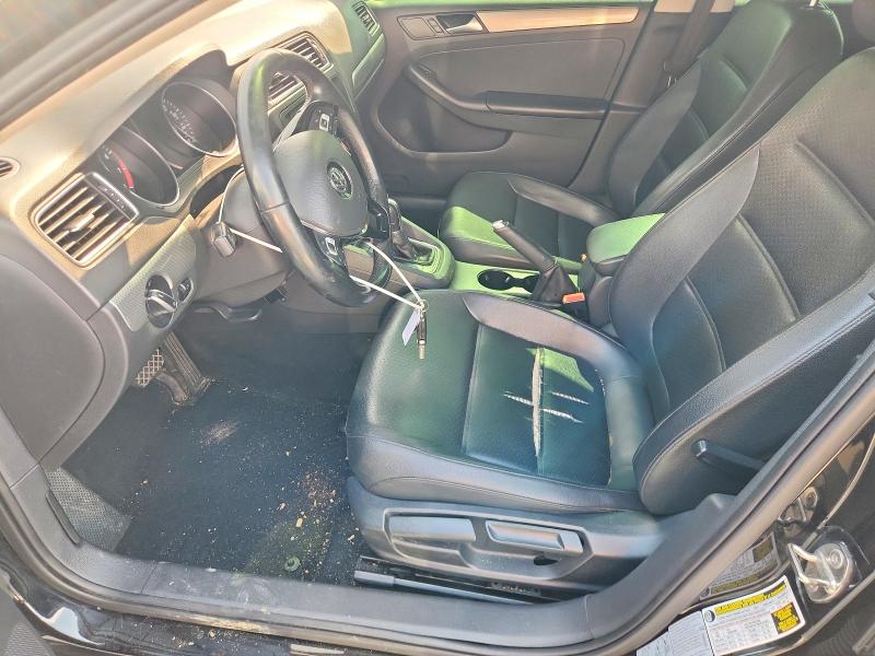 57924966 :رقم المزاد ، 3VWD17AJ6FM269380 vin ، 2015 Volkswagen Jetta مزاد بيع