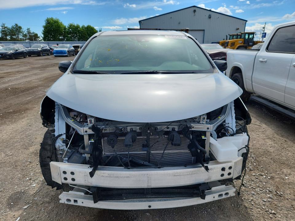 2025 Toyota Sienna მანქანა იყიდება აუქციონზე, vin: 5TDGSKFC8SS215809, აუქციონის ნომერი: 51454366