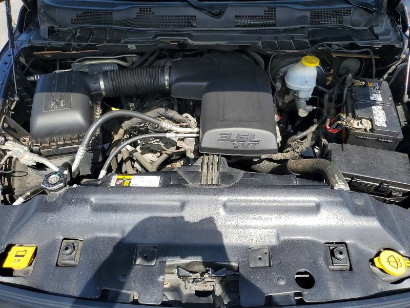 57178736 :رقم المزاد ، 1C6RR6FG6MS551104 vin ، 2021 Ram 1500 Classic مزاد بيع