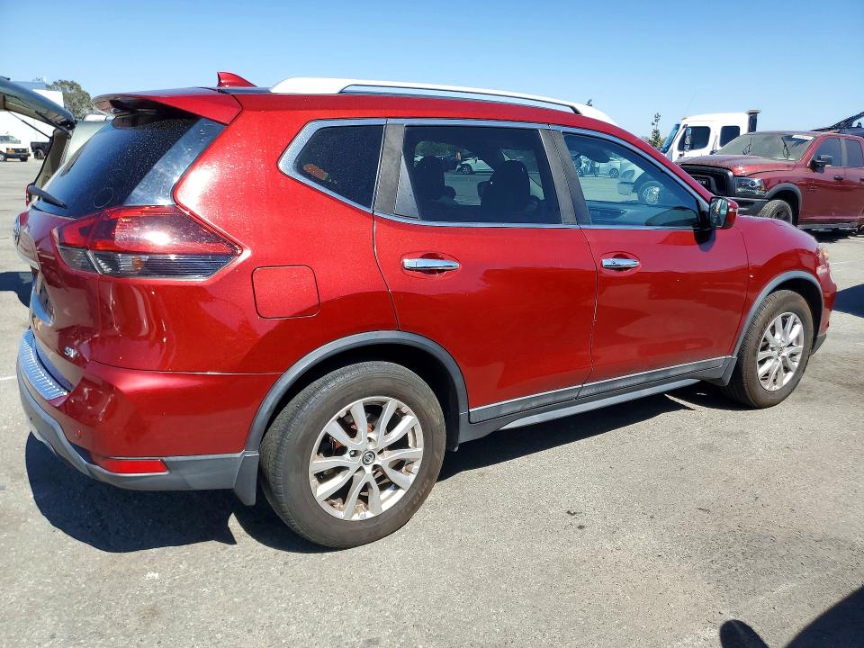 58555166 :رقم المزاد ، 5N1AT2MTXLC762908 vin ، 2020 Nissan Rogue مزاد بيع