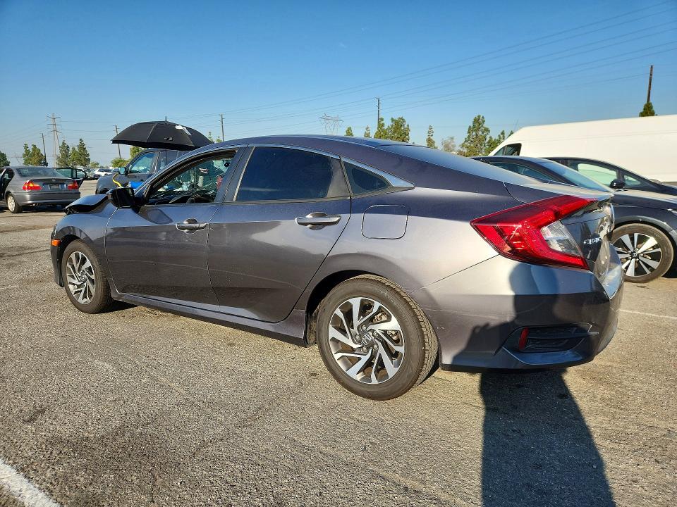 58615126 :رقم المزاد ، 2HGFC2F78GH542763 vin ، 2016 Honda Civic مزاد بيع