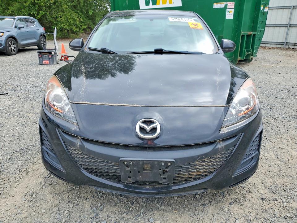 59628476 :رقم المزاد ، JM1BL1UG4B1490145 vin ، 2011 Mazda 3 مزاد بيع