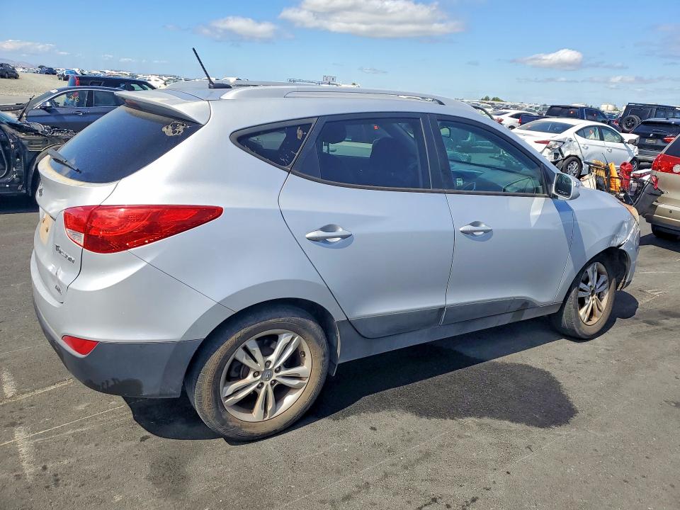 2013 Hyundai Tucson მანქანა იყიდება აუქციონზე, vin: KM8JUCAC5DU608917, აუქციონის ნომერი: 58846346