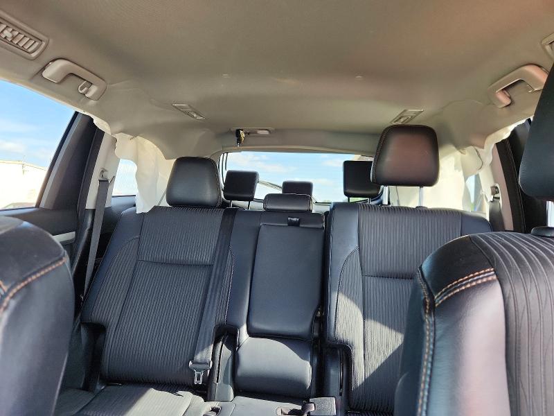 56272496 :رقم المزاد ، 5TDZZRFH1JS248951 vin ، 2018 Toyota Highlander مزاد بيع