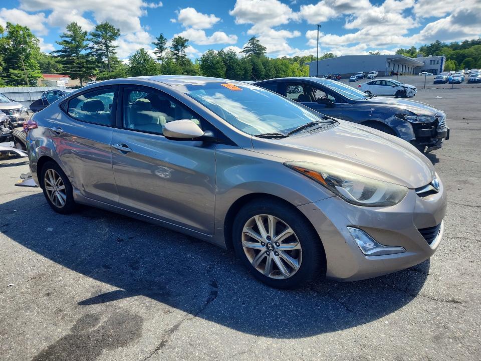 2015 Hyundai Elantra მანქანა იყიდება აუქციონზე, vin: 5NPDH4AE3FH642168, აუქციონის ნომერი: 57387476