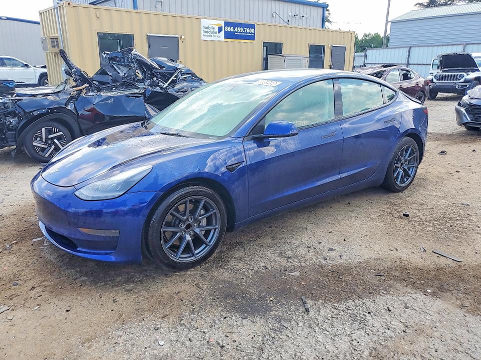 2022 Tesla Model 3 მანქანა იყიდება აუქციონზე, vin: 5YJ3E1EA8NF191181, აუქციონის ნომერი: 56959496