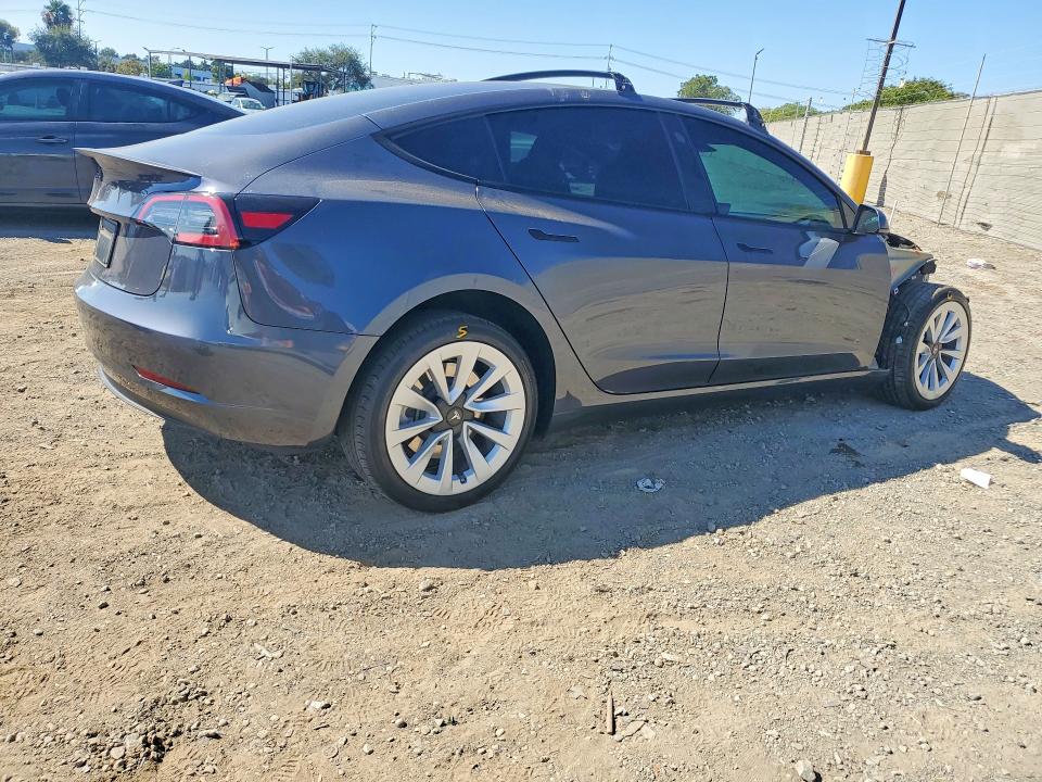 Продажа на аукционе авто 2023 Tesla Model 3, vin: 5YJ3E1EA2PF671574, номер лота: 57085526