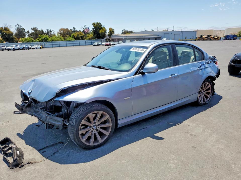 2011 Bmw 328 მანქანა იყიდება აუქციონზე, vin: WBAPK5G58BNN26547, აუქციონის ნომერი: 58174706
