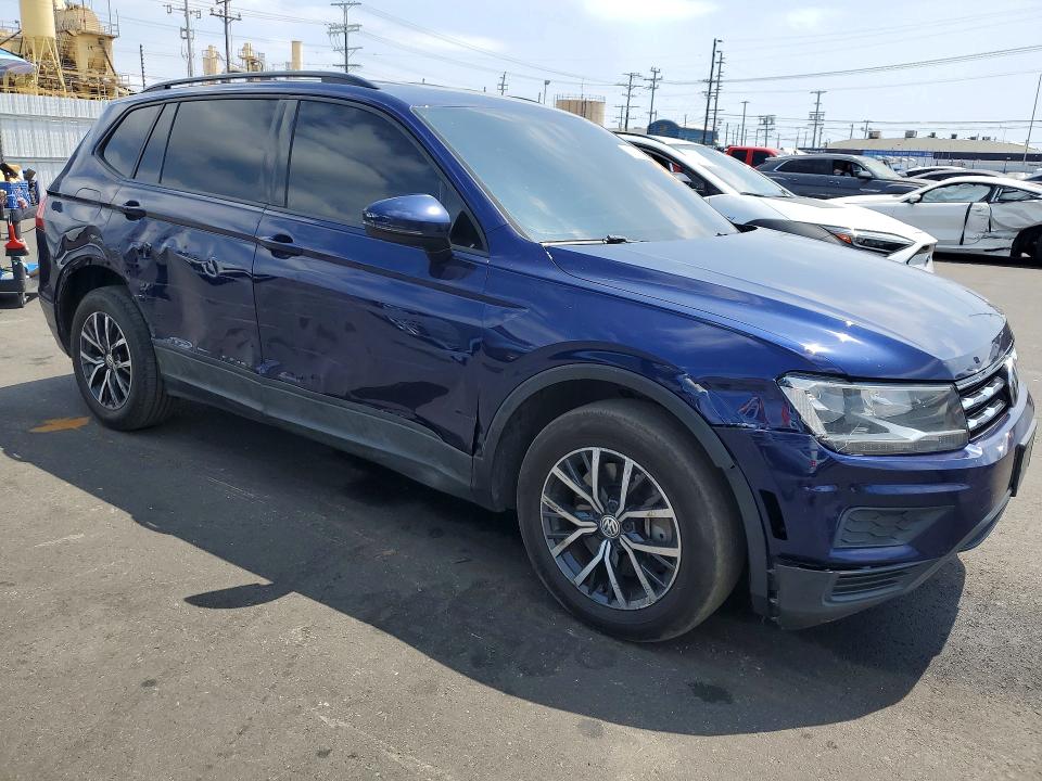 59285646 :رقم المزاد ، 3VV1B7AX0MM077099 vin ، 2021 Volkswagen Tiguan مزاد بيع