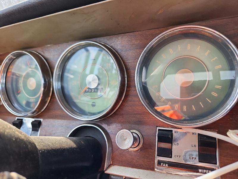 55145446 :رقم المزاد ، CI30455 vin ، 1966 Studebaker Commander Sedan مزاد بيع