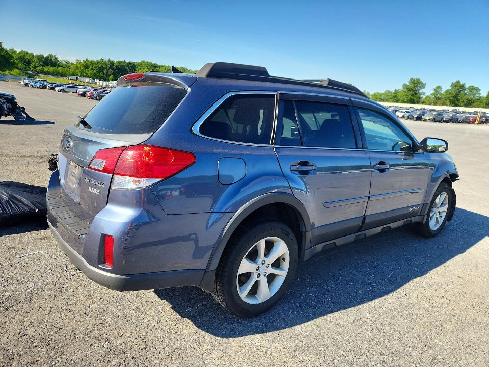 56096026 :رقم المزاد ، 4S4BRBCC8E3309829 vin ، 2014 Subaru Outback مزاد بيع