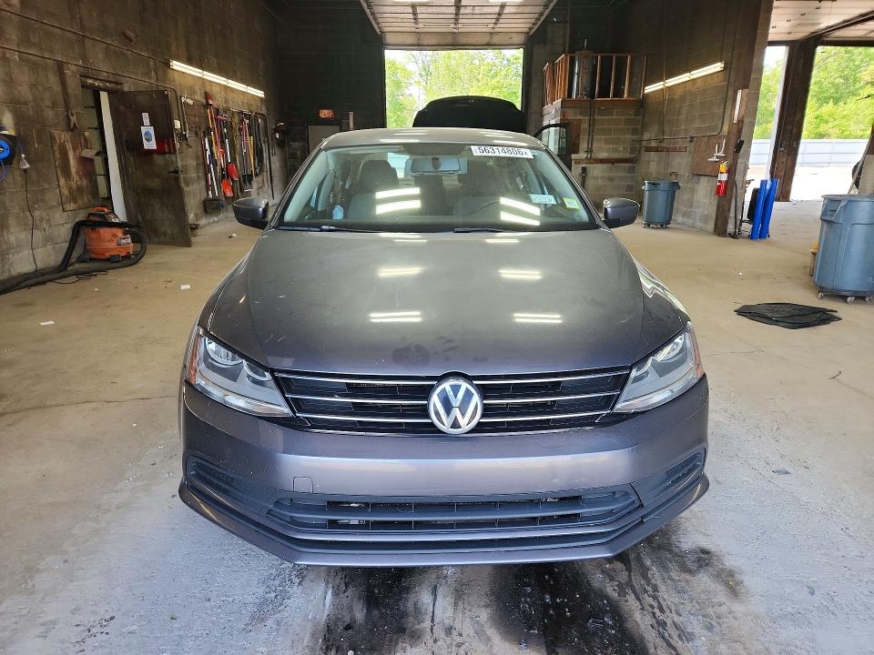 56314806 :رقم المزاد ، 3VW2B7AJ7HM365851 vin ، 2017 Volkswagen Jetta مزاد بيع