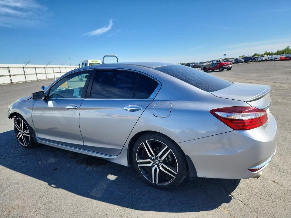 2017 Honda Accord მანქანა იყიდება აუქციონზე, vin: 1HGCR2F17HA153206, აუქციონის ნომერი: 56693616