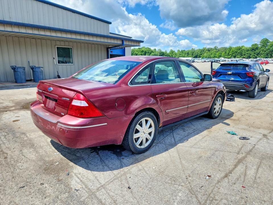 57270356 :رقم المزاد ، 1FAFP28185G125671 vin ، 2005 Ford Five Hundred مزاد بيع