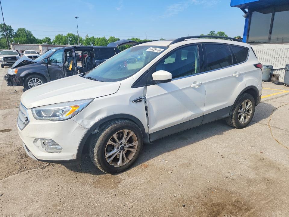 Auction sale of the 2018 Ford Escape, vin: 1FMCU9HD7JUA67360, lot number: 56435556