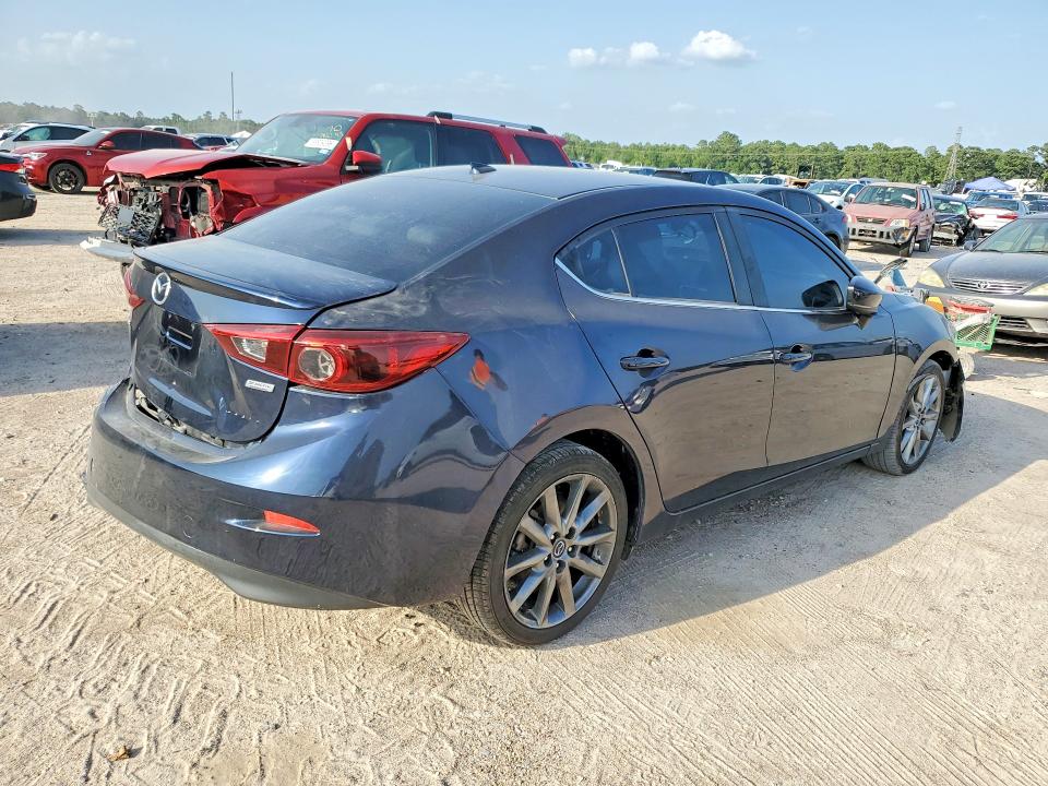 Продажа на аукционе авто 2018 Mazda 3, vin: 3MZBN1W3XJM251458, номер лота: 58311666