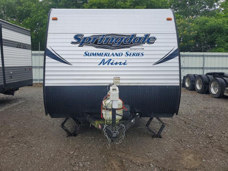 58722756 :رقم المزاد ، 4YDT17519HW154121 vin ، 2017 Keystone Rv Summerland Mini Seri مزاد بيع