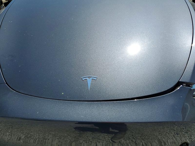 55726716 :رقم المزاد ، 7SAYGDEE1PA136725 vin ، 2023 Tesla Model Y مزاد بيع