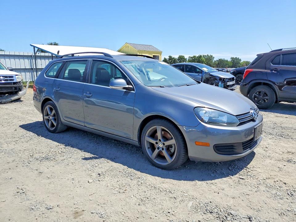 55476456 :رقم المزاد ، 3VWPL7AJ2DM628146 vin ، 2013 Volkswagen Jetta مزاد بيع