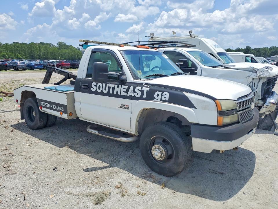 2004 Chevrolet Silverado მანქანა იყიდება აუქციონზე, vin: 1GBJC34264E384145, აუქციონის ნომერი: 58391516