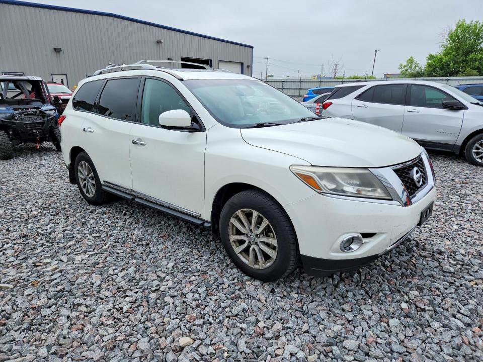 56751486 :رقم المزاد ، 5N1AR2MM7FC608278 vin ، 2015 Nissan Pathfinder مزاد بيع