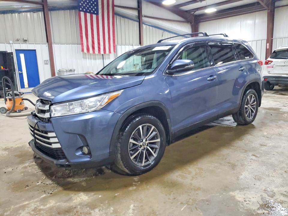 Auction sale of the 2019 Toyota Highlander, vin: 5TDJZRFH6KS954683, lot number: 57161696