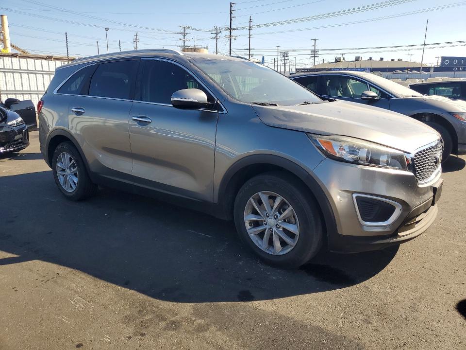 Продажа на аукционе авто 2016 Kia Sorento, vin: 5XYPG4A54GG160379, номер лота: 57953516