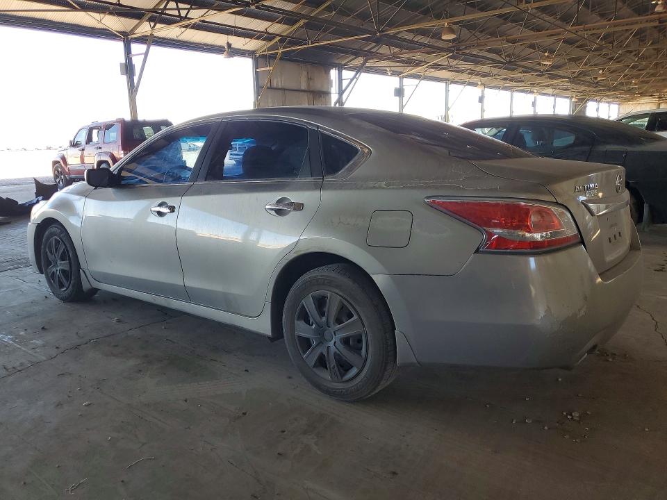2015 Nissan Altima მანქანა იყიდება აუქციონზე, vin: 1N4AL3AP7FC163508, აუქციონის ნომერი: 55474226