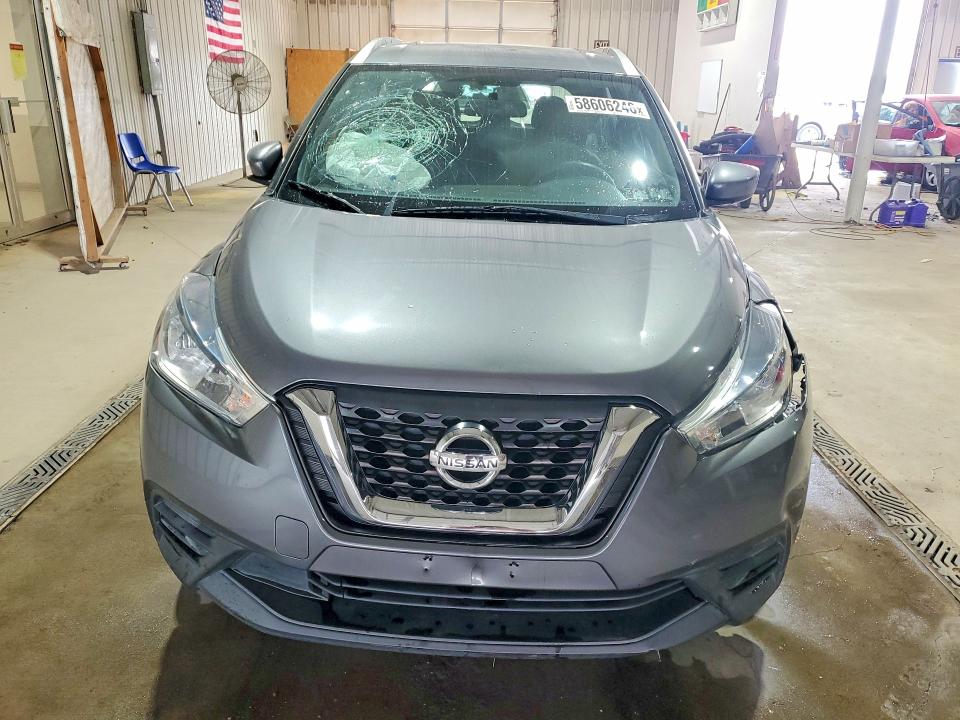 58606246 :رقم المزاد ، 3N1CP5CUXKL532661 vin ، 2019 Nissan Kicks مزاد بيع