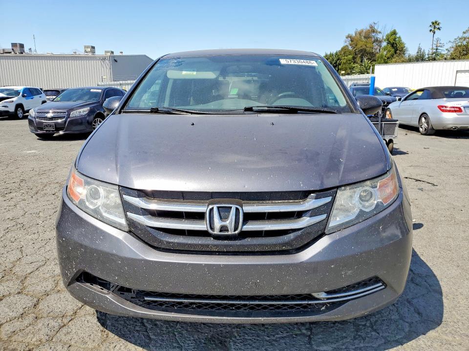 57330486 :رقم المزاد ، 5FNRL5H28GB123574 vin ، 2016 Honda Odyssey مزاد بيع