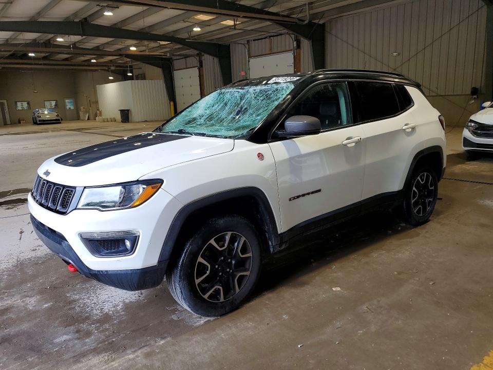 55719296 :رقم المزاد ، 3C4NJDDB5KT721782 vin ، 2019 Jeep Compass مزاد بيع