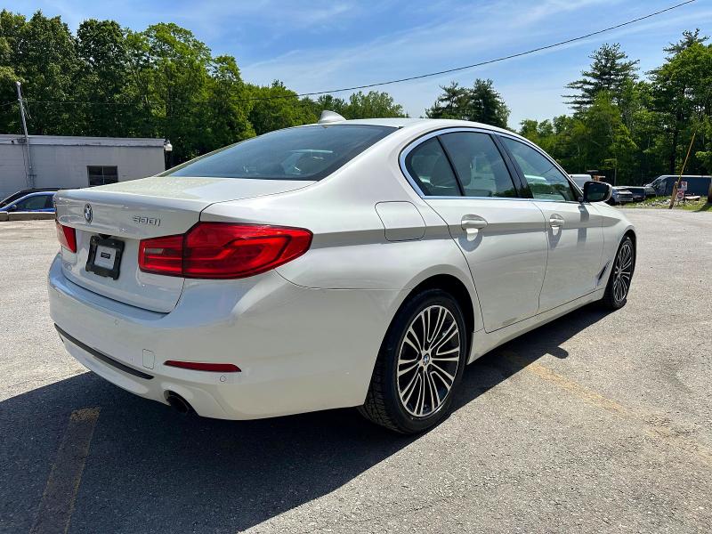 2019 Bmw 530 მანქანა იყიდება აუქციონზე, vin: WBAJA5C59KWW18744, აუქციონის ნომერი: 54454766