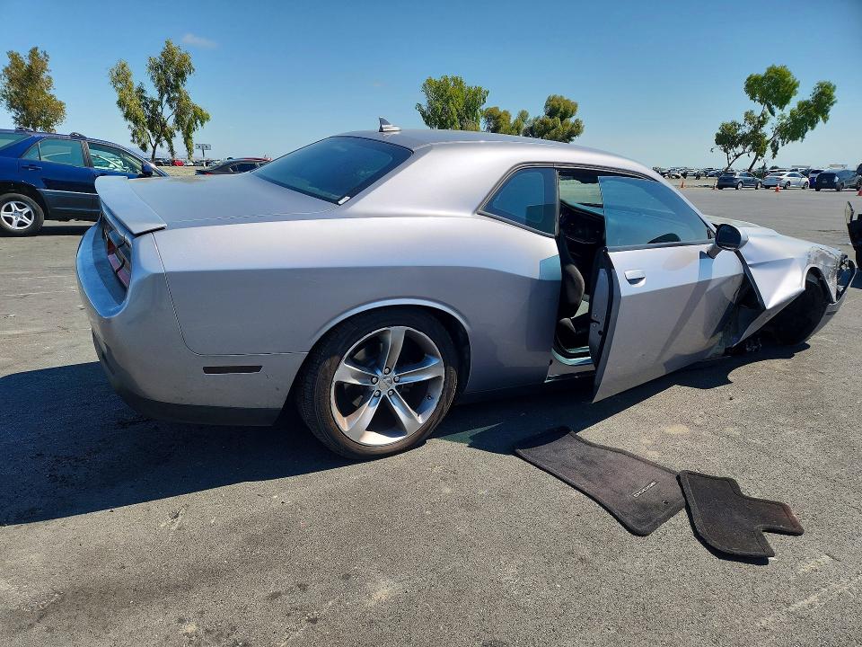 57967896 :رقم المزاد ، 2C3CDZAG7FH774711 vin ، 2015 Dodge Challenger مزاد بيع