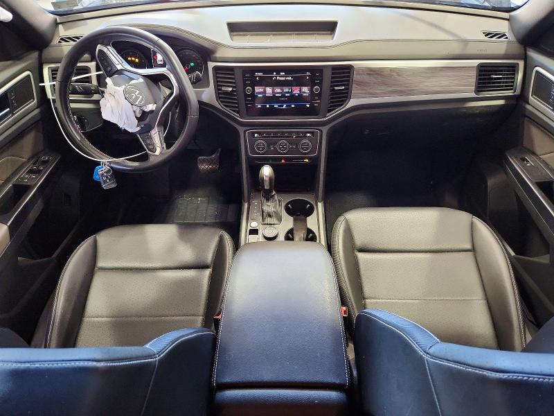 56586126 :رقم المزاد ، 1V2KC2CAXMC206316 vin ، 2021 Volkswagen Atlas Cross Sport مزاد بيع