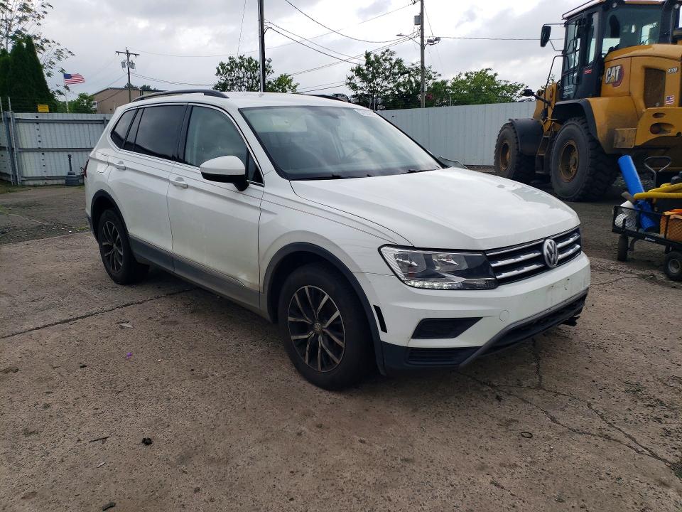 57832526 :رقم المزاد ، 3VV2B7AX5MM058293 vin ، 2021 Volkswagen Tiguan مزاد بيع