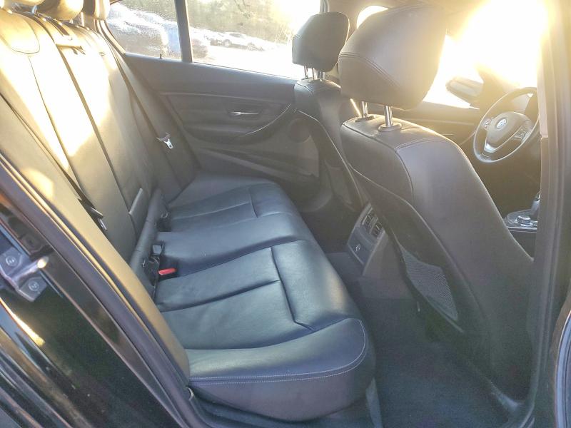 56445806 :رقم المزاد ، WBA3A5G54DNP21839 vin ، 2013 Bmw 328 مزاد بيع
