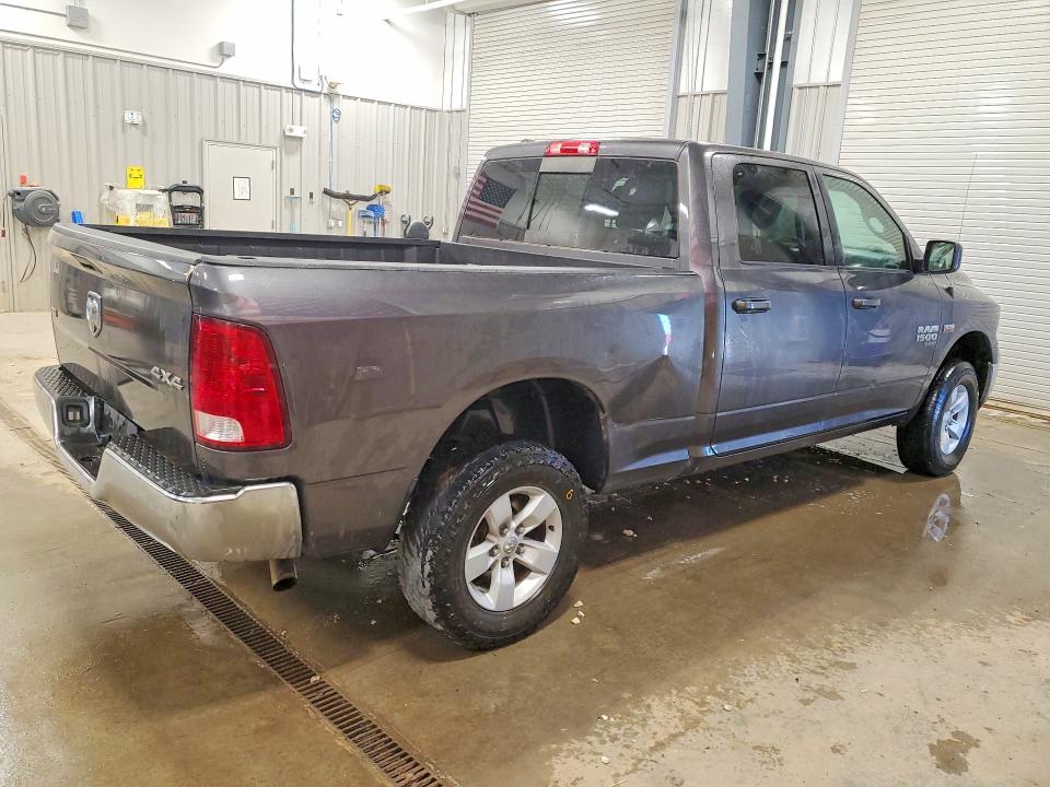 56660106 :رقم المزاد ، 1C6RR7TTXKS649668 vin ، 2019 Ram 1500 Classic مزاد بيع
