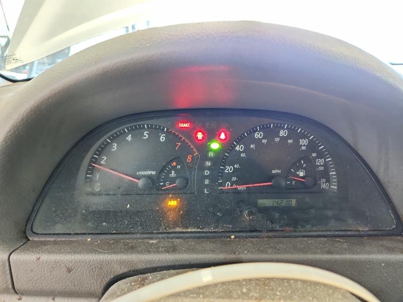 56932456 :رقم المزاد ، JTDBE32K820045555 vin ، 2002 Toyota Camry مزاد بيع