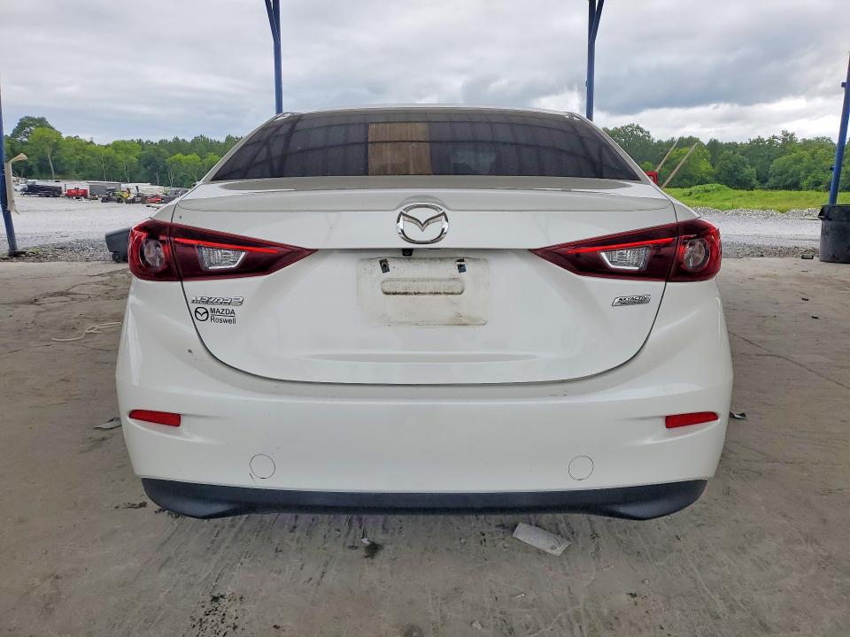 58378416 :رقم المزاد ، 3MZBN1V38JM184005 vin ، 2018 Mazda 3 مزاد بيع