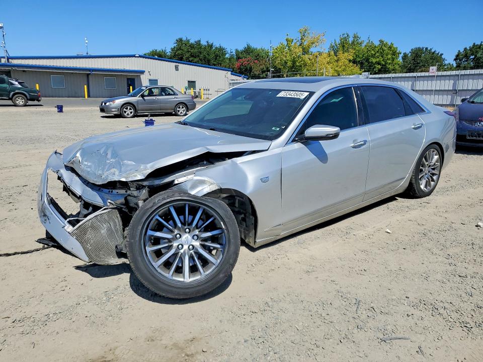 2018 Cadillac Ct6 მანქანა იყიდება აუქციონზე, vin: 1G6KD5RS6JU152702, აუქციონის ნომერი: 73343505