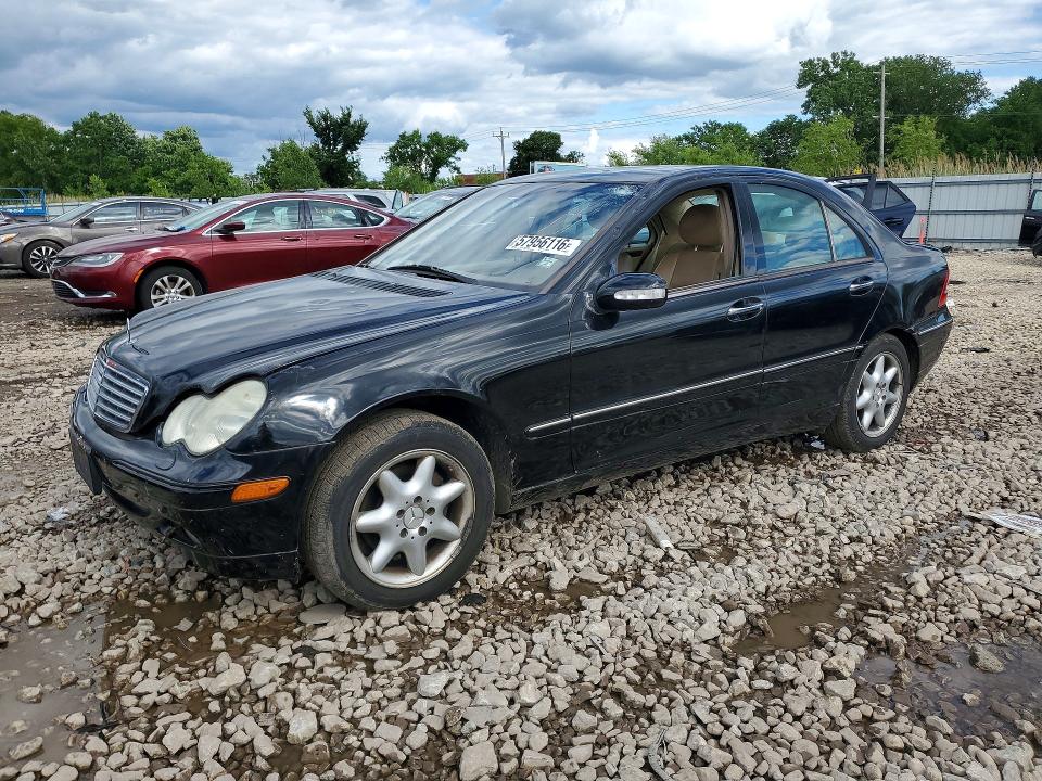 57956116 :رقم المزاد ، WDBRF61J12F146373 vin ، 2002 Mercedes-benz C مزاد بيع