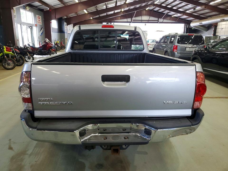 56985606 :رقم المزاد ، 5TFUU4EN0EX106609 vin ، 2014 Toyota Tacoma مزاد بيع
