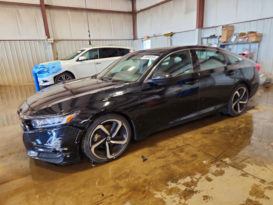 Aukcja sprzedaży 2018 Honda Accord, vin: 1HGCV2F3XJA051837, numer aukcji: 55848326