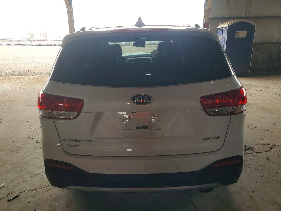 Продажа на аукционе авто 2017 Kia Sorento, vin: 5XYPH4A56HG304318, номер лота: 56732106
