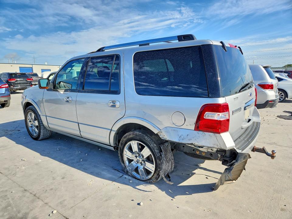 2010 Ford Expedition მანქანა იყიდება აუქციონზე, vin: 1FMJU2A50AEB62211, აუქციონის ნომერი: 57276246