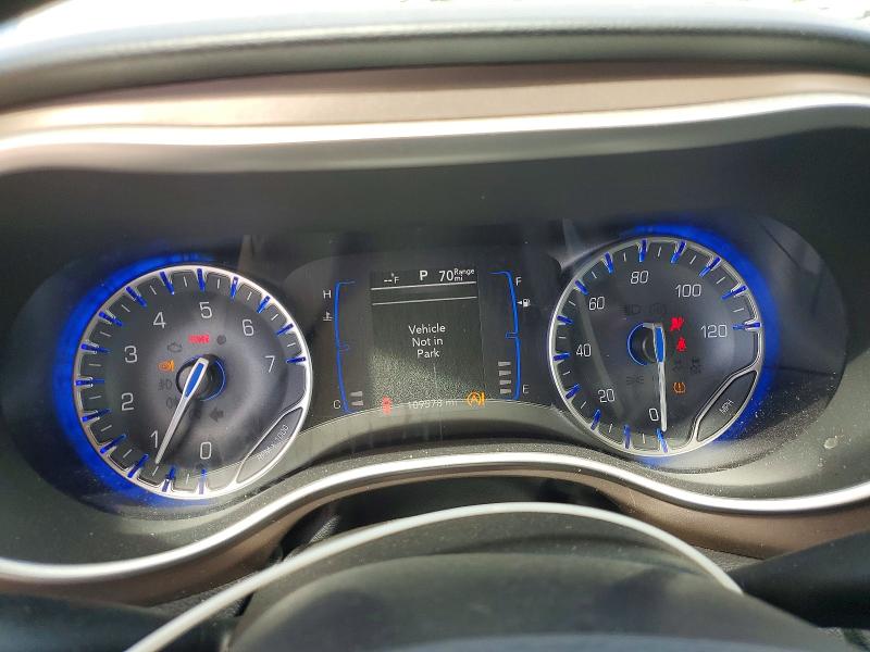 55531866 :رقم المزاد ، 2C4RC1DG8MR516940 vin ، 2021 Chrysler Voyager مزاد بيع