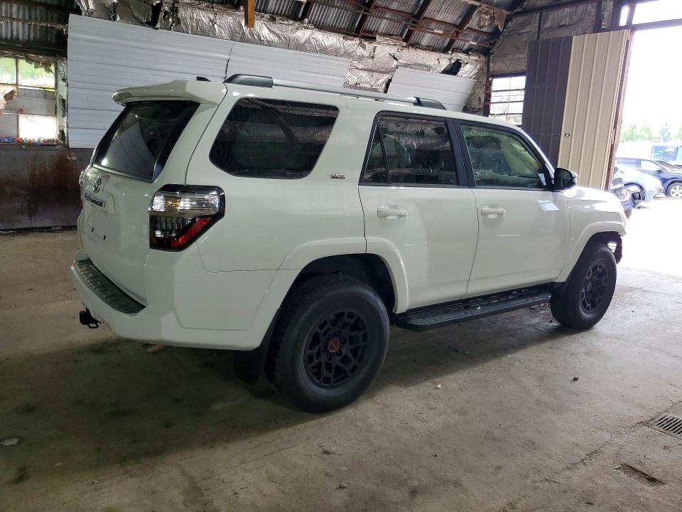 56927196 :رقم المزاد ، JTENU5JR8R6297495 vin ، 2024 Toyota 4runner مزاد بيع