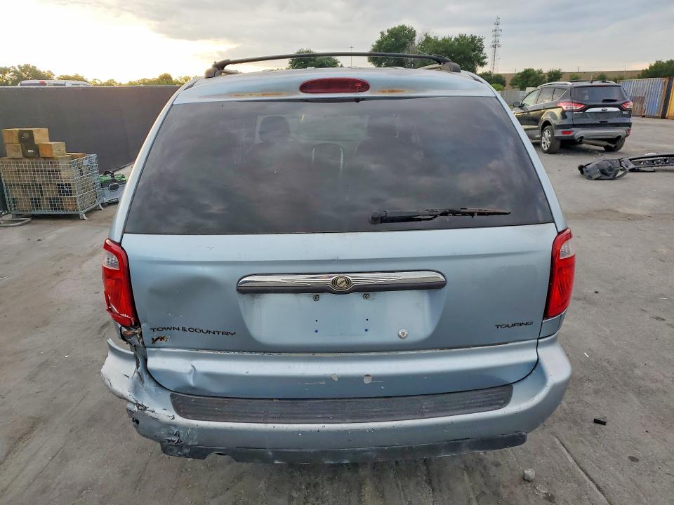 2006 Chrysler Town & Country მანქანა იყიდება აუქციონზე, vin: 2A4GP54L16R728835, აუქციონის ნომერი: 57009316