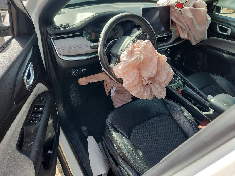 55830516 :رقم المزاد ، 3C4NJDBNXRT132833 vin ، 2024 Jeep Compass مزاد بيع